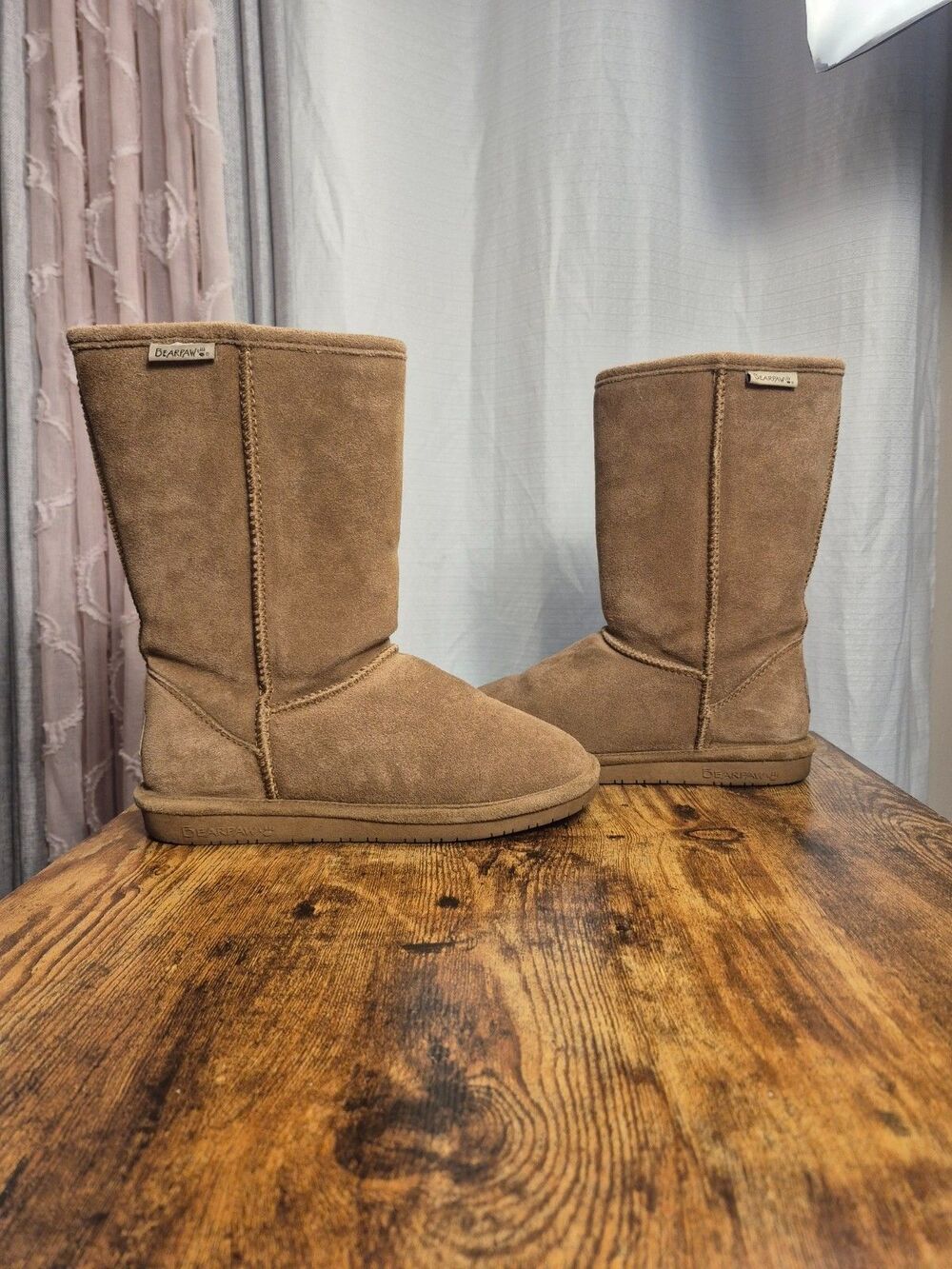 Bearpaw Emma Boots Size 8 Hickory Suede Wool Sheepskin Blend Lining Y2K Vibe